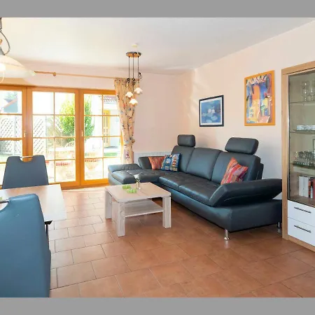Freesenbruch - Ferienwohnung 1.2 4* Zingst
